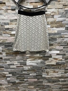Gilli Black and Cream Geometric A-Line Skirt